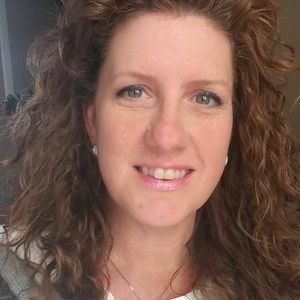 Meet your Posher, Michele